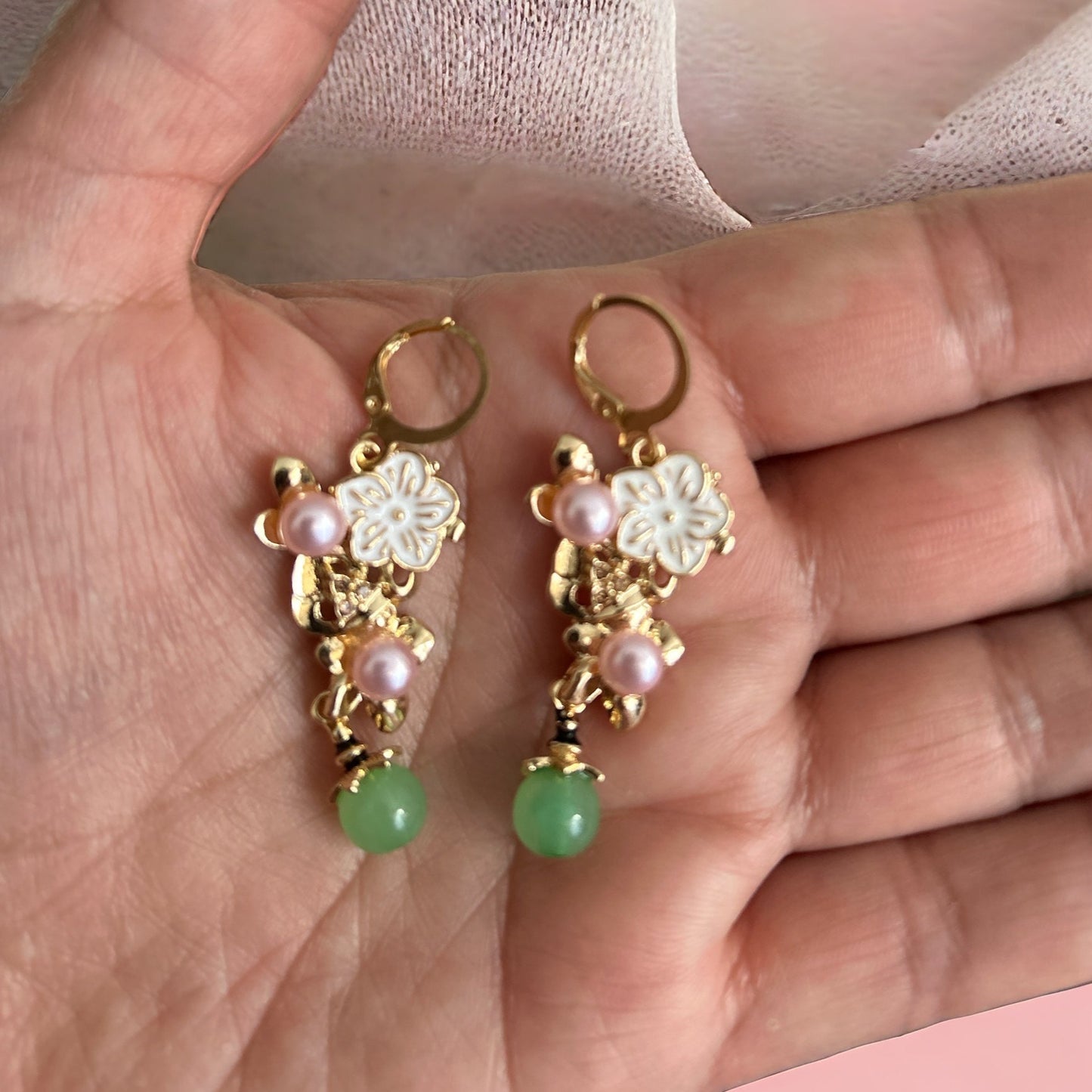 AROS FLORCITAS CON PERLA VERDE